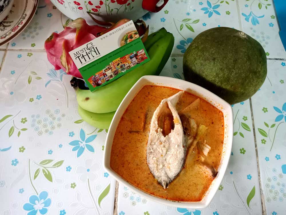 Thai Creamy Tom Yum sea bass
